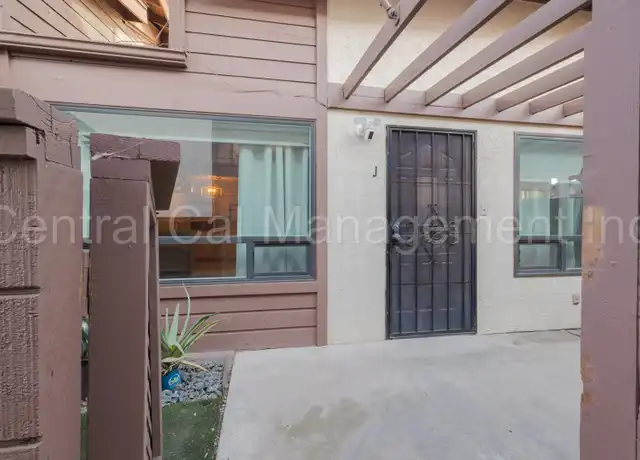 Property at 2316 Gosford Rd Unit J, Bakersfield, CA, 93309, 2 beds, 2.5 baths, [object Object]