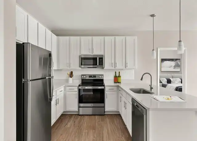 Property at Crosstown Walk - 10151 Iris Crosstown Dr, Tampa, FL, 33619, 1-2 bed, 1-2 bath, [object Object]