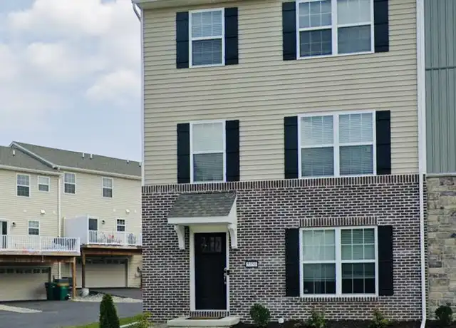 Property at 5350 Laurel Valley Ln, Enola, PA, 17025, 3 beds, 2.5 baths, [object Object]
