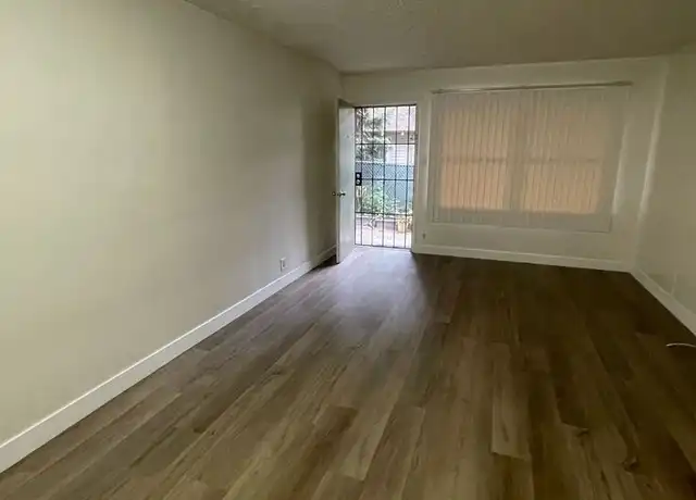 Property at 1120 Chestnut Ave Unit 2, Long Beach, CA, 90813, 1 bed, 1 bath, [object Object]