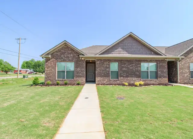 Property at 18269 Mae Cir, Athens, AL, 35611, 2 beds, 2 baths, [object Object]