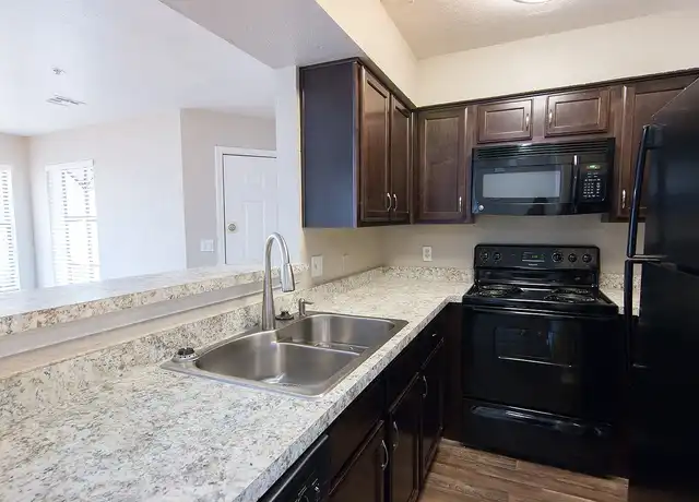 Property at Arden at Walnut Creek - 6801 NW 122nd St, Oklahoma City, OK, 73142, 1-2 bed, 1-2 bath, [object Object]