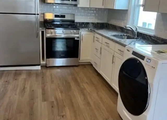 Property at 80 Elmwood St Apt 2, Revere, MA, 02151, 2 beds, 1 bath, [object Object]