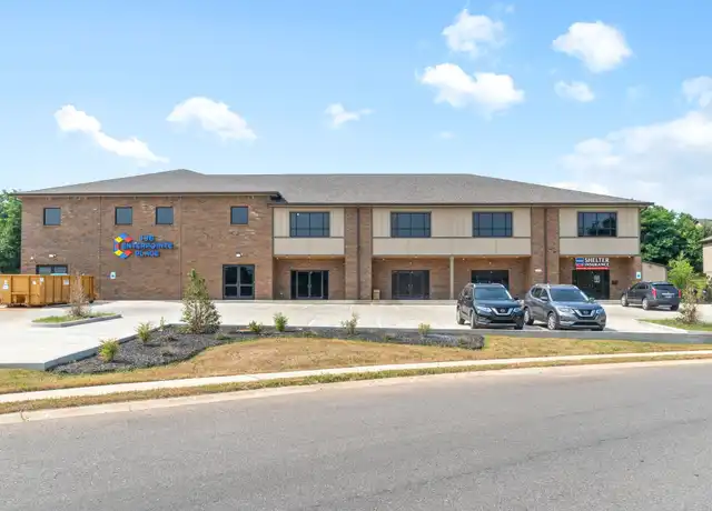 Property at 138 Center Pointe Dr Unit 3, Clarksville, TN, 37040, 1 bed, 1 bath, [object Object]