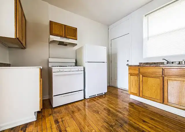 Property at 3650-54 W 18th - 3650 W 18th St, Chicago, IL, 60623, 2 beds, 1 bath, [object Object]