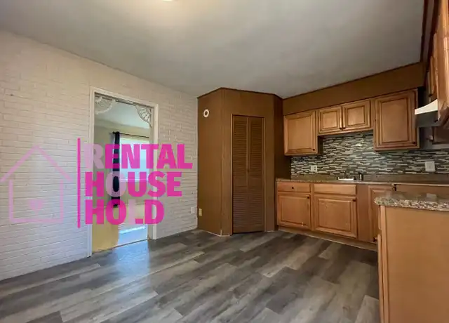 Property at 22849 Almond Ave, Eastpointe, MI, 48021, 3 beds, 1 bath, [object Object]