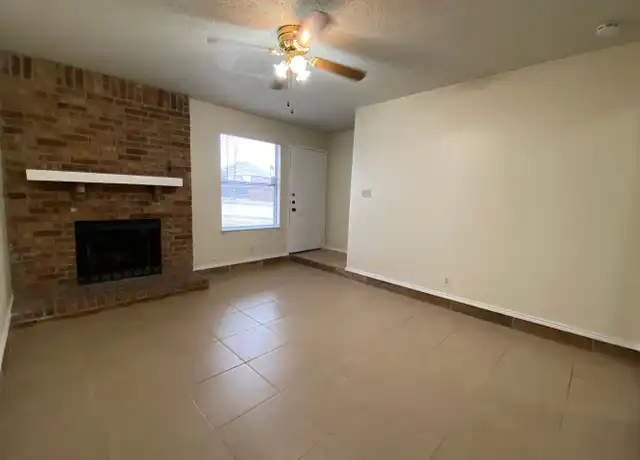 Property at 1 Pate Orr Rd S Unit 1, Keller, TX, 76248, 2 beds, 1.5 baths, [object Object]