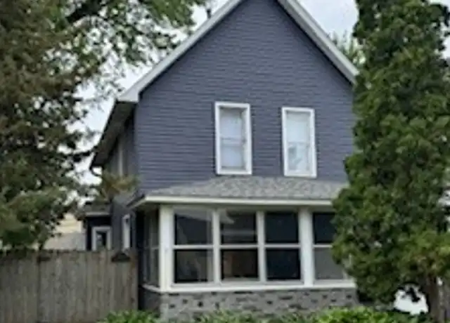 Property at 304 10th Ave S, South Saint Paul, MN, 55075, 3 beds, 1 bath, [object Object]