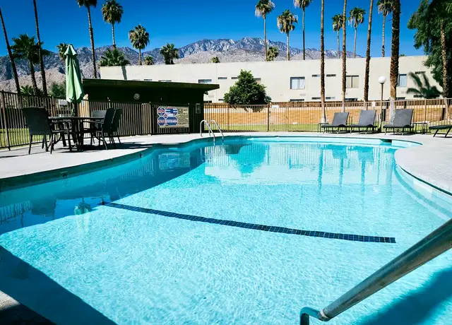 Photo of 2580 E Tahquitz Canyon Way, Palm Springs, CA 92262