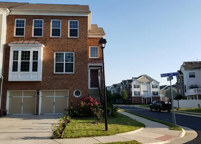 Property at 43567 White Cap Ter, Chantilly, VA, 20152, 4 beds, 3.5 baths, [object Object]