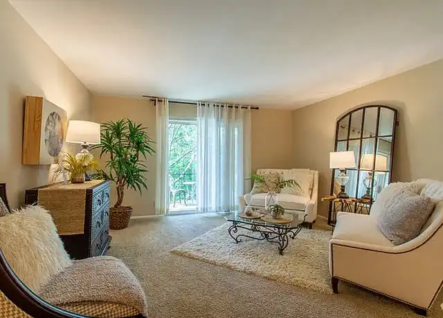 Property at Beau Jardin - 10347 Sannois Dr, St. Louis, MO, 63146, 1-2 bed, 1 bath, [object Object]
