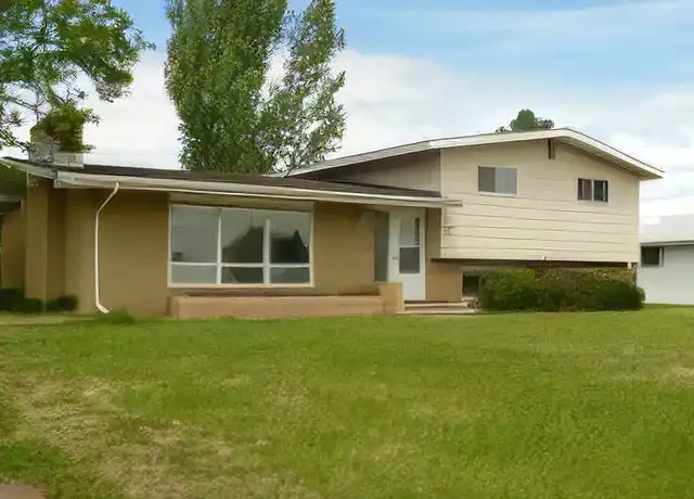 Property at 127 Tam Oshanter Rd, Billings, MT, 59105, 4 beds, 3.5 baths, [object Object]
