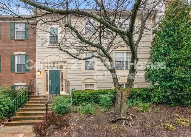 Property at 12113 Greenway Ct #102, Fairfax, VA, 22033, 2 beds, 2 baths, [object Object]