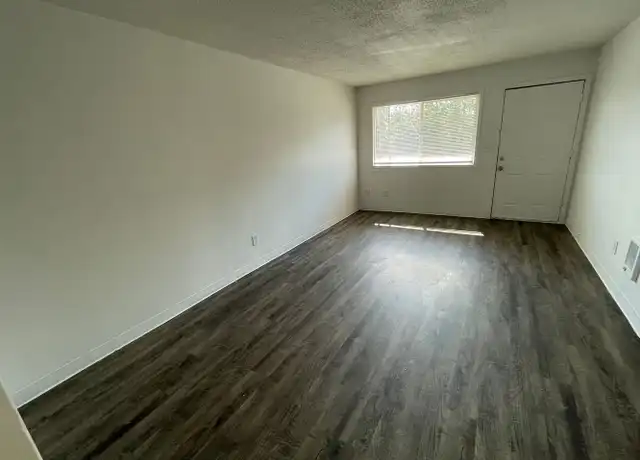 Property at 515 S Coeur d'Alene St Unit 03, Spokane, WA, 99201, 0 beds, 1 bath, [object Object]