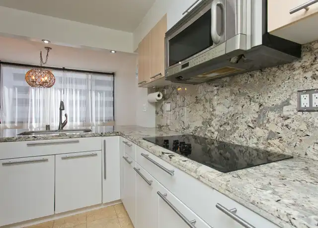 Property at 2232 Kapiolani Blvd, Honolulu, HI, 96826, 2 beds, 2 baths, [object Object]