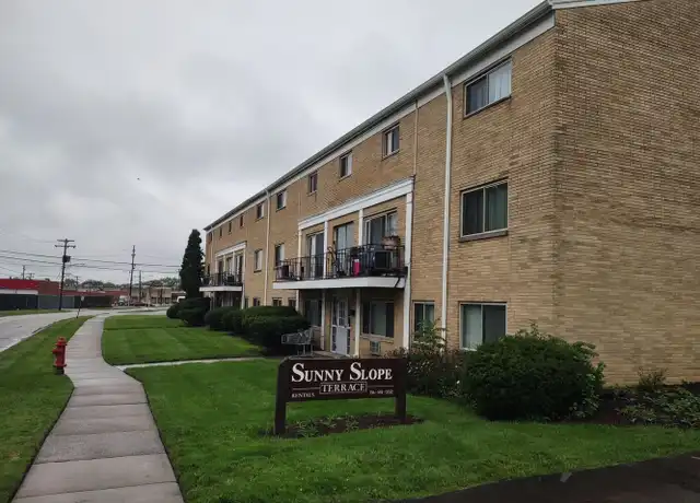 Property at 5383 Sunnyslope Rd Unit 42, Maple Heights, OH, 44137, 1 bed, 1 bath, [object Object]