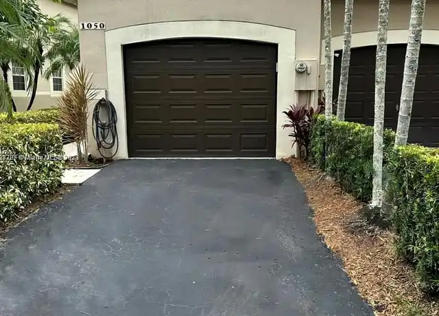 Property at 1050 Sorrento Dr Unit 1050, Weston, FL, 33326, 2 beds, 2.5 baths, [object Object]