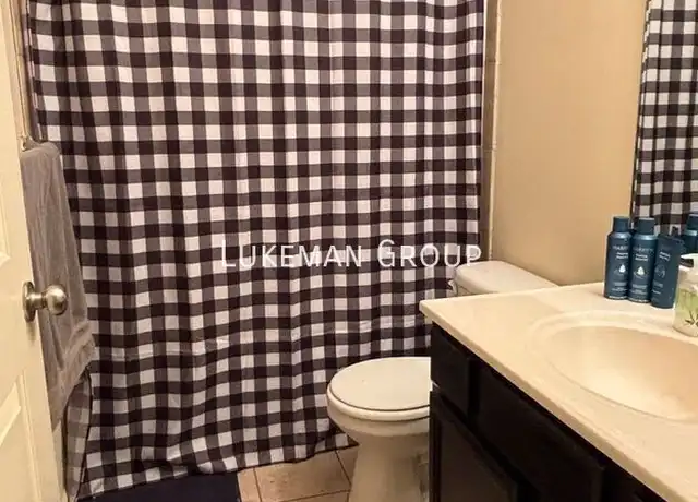 Property at 1203 Euclid Ave Unit 1207, Kalamazoo, MI, 49006, 6 beds, 3 baths, [object Object]