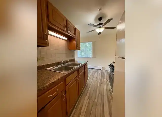 Property at Court of Birch & Spruce - 740 Court of Birch, Vernon Hills, IL, 60061, 1 bed, 1 bath, [object Object]