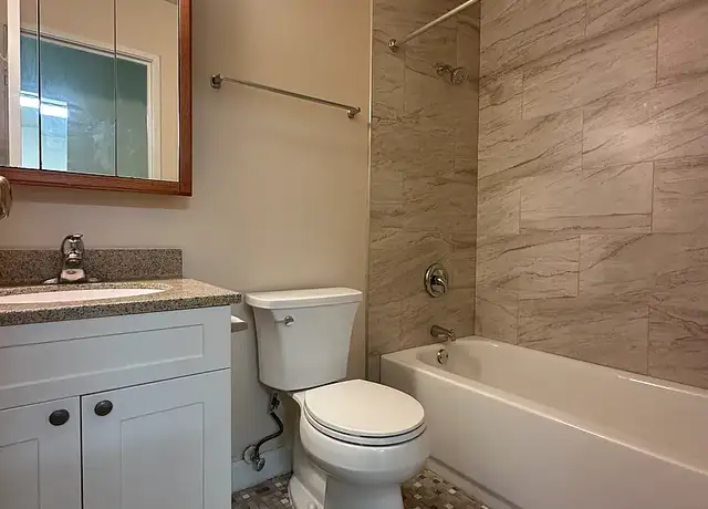 Photo of 740 Court of Birch, Vernon Hills, IL 60061
