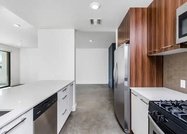 Property at H Wood Apartments LLC - 5727 La Mirada Ave, Los Angeles, CA, 90038, 2 beds, 2 baths, [object Object]