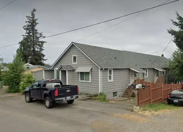 Property at 650 E Dearborn Ave Unit 2, Shelton, WA, 98584, 2 beds, 1 bath, [object Object]