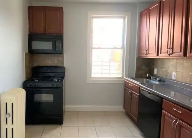 Property at 401 6th St Unit 09, Union City, NJ, 07087, 2 beds, 1 bath, [object Object]