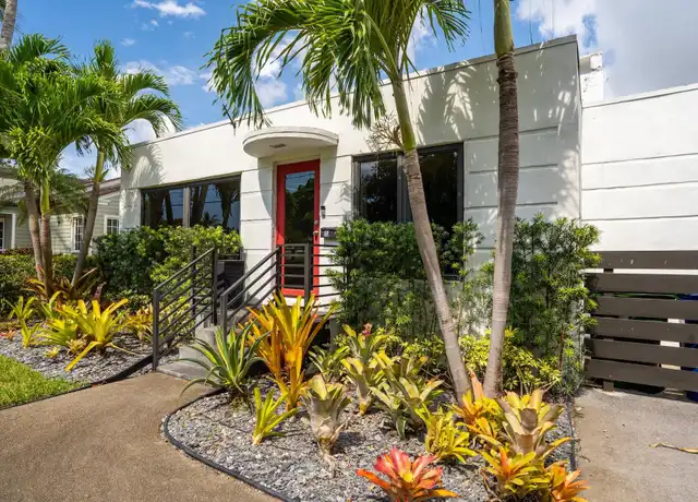 Property at 15 S Victoria Park Rd, Fort Lauderdale, FL, 33301, 2 beds, 1.5 baths, [object Object]