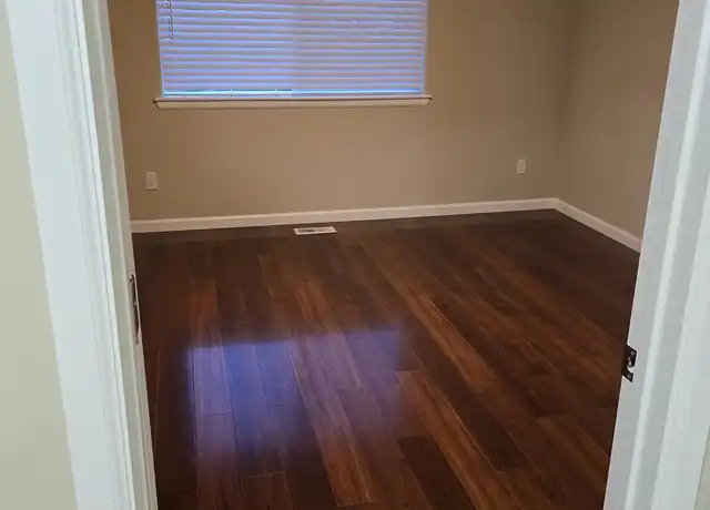 Property at 14729 Meadow Rd Unit A, Lynnwood, WA, 98087, 1 bed, 1 bath, [object Object]