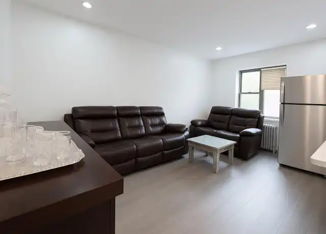 Property at 139-08 85th Dr Unit 2, Jamaica, NY, 11435, 2 beds, 1 bath, [object Object]