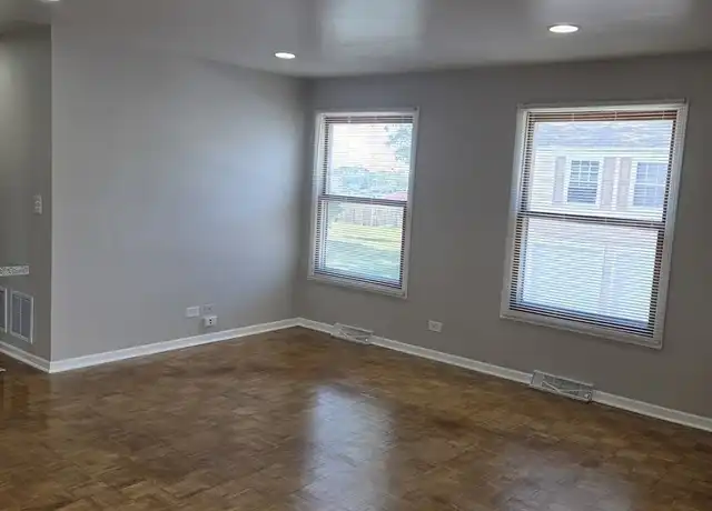 Property at 1255 Pearl Ave Unit D, Glendale Heights, IL, 60139, 2 beds, 1 bath, [object Object]