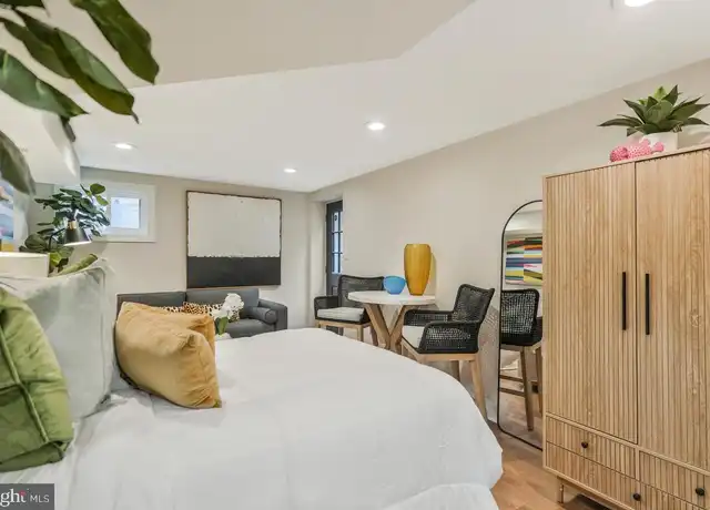 Property at 325 Winslow Rd, Oxon Hill, MD, 20745, 1 bed, 1 bath, [object Object]