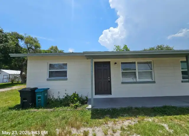 Property at 4653 S 25th St, Fort Pierce, FL, 34981, 2 beds, 1 bath, [object Object]
