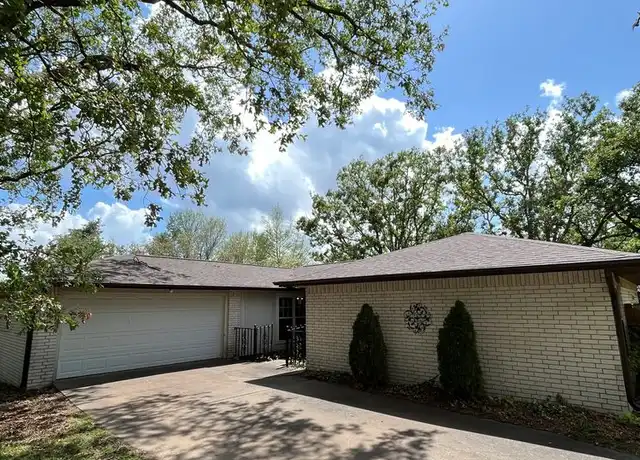 Property at 2702 Eidson St, Springdale, AR, 72762, 3 beds, 2 baths, [object Object]