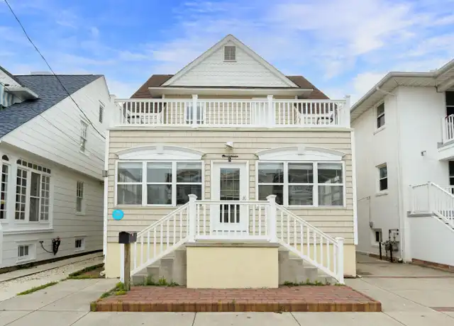 Property at 5 S Buffalo Ave Unit A, Ventnor City, NJ, 08406, 4 beds, 2 baths, [object Object]