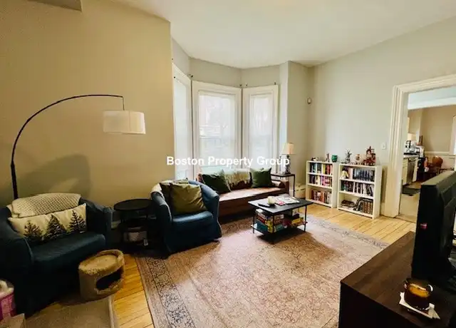 Property at 85 Easton St #1, Allston, MA, 02134, 3 beds, 1 bath, [object Object]