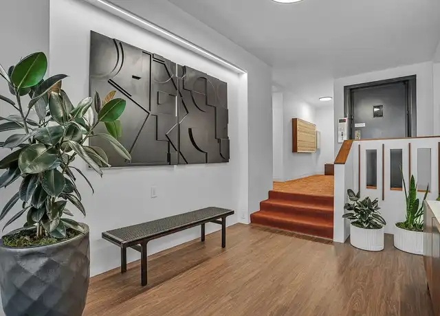 Property at **1 MONTH FREE RENT On Select Units ** Centrally Located Studio & 1bdrm Apartments w/ Sweeping Views - 2174 NW Davis St, Portland, OR, 97210, 0 beds, 1 bath, [object Object]