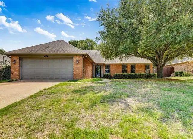 Property at 8241 Christie Dr, Frisco, TX, 75033, 4 beds, 2 baths, [object Object]