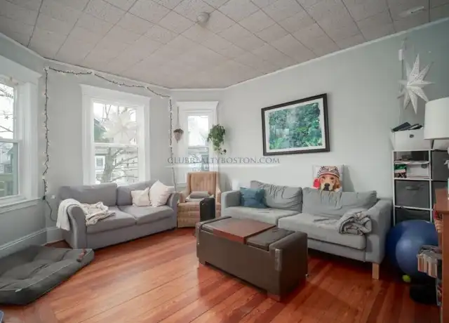 Property at 81 Bristol Rd, Medford, MA, 02155, 5 beds, 2 baths, [object Object]