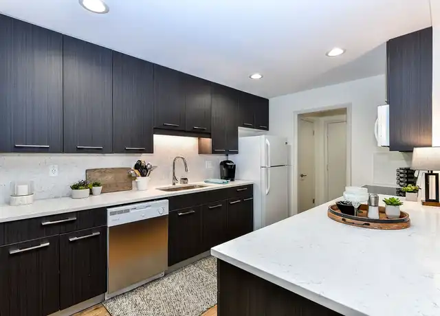 Property at Riva Apartments - 4685 Chamblee Dunwoody Rd, Atlanta, GA, 30338, 1 bed, 1 bath, [object Object]