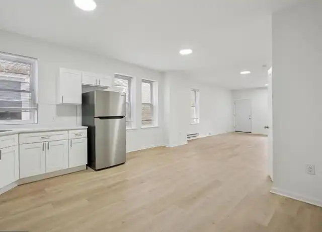 Property at 142 N 53rd St, Philadelphia, PA, 19139, 5 beds, 1.5 baths, [object Object]