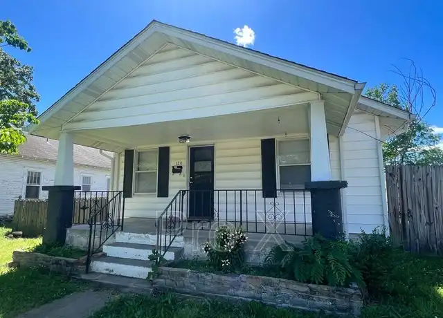 Property at 120 S Patterson Ave, Joplin, MO, 64801, 3 beds, 1 bath, [object Object]