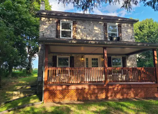 Property at 693 Lancaster Pike, New Providence, PA, 17560, 2 beds, 1 bath, [object Object]