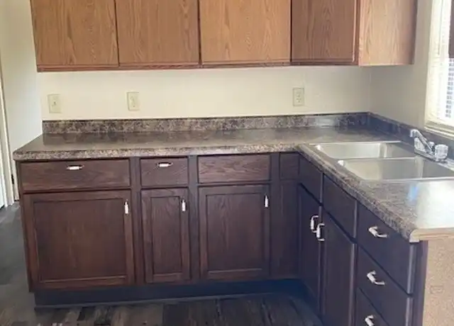 Property at 2176 S Wisconsin Ave, Beloit, WI, 53511, 2 beds, 1 bath, [object Object]
