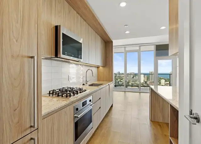 Property at 228 W Hill St Unit 1-1, Chicago, IL, 60610, 1 bed, 1 bath, [object Object]