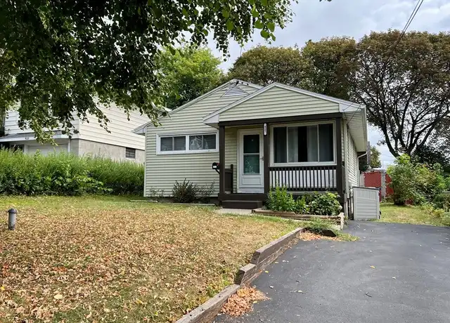 Property at 427 Mosley Dr, Syracuse, NY, 13206, 3 beds, 1 bath, [object Object]