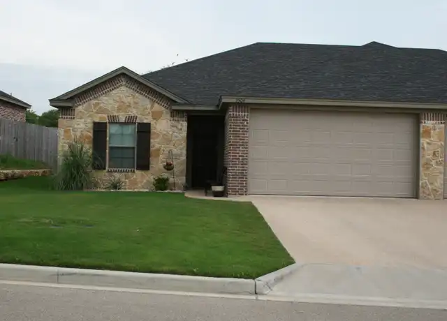 Property at 3502 Canyon Xing, Gatesville, TX, 76528, 3 beds, 2 baths, [object Object]