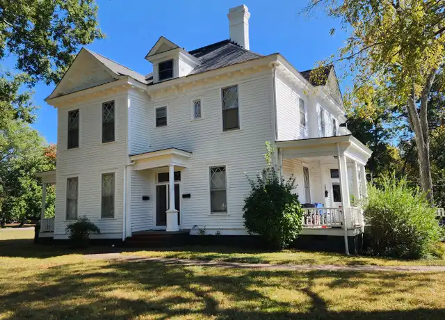 Property at 527 W End Ave, Statesville, NC, 28677, 1 bed, 1 bath, [object Object]