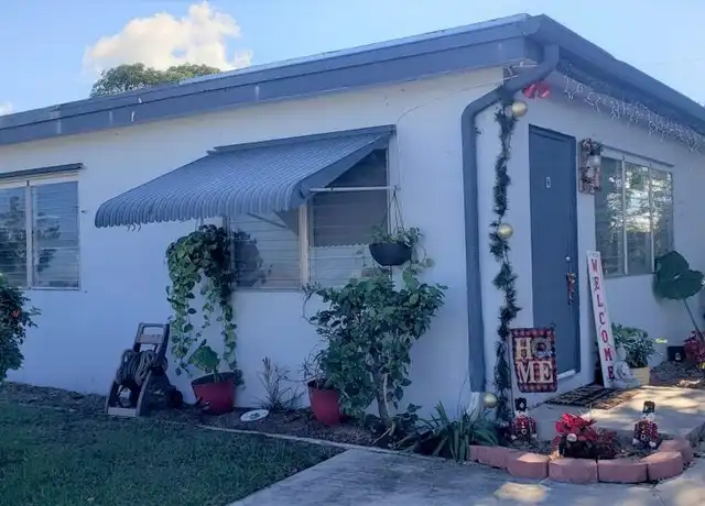Property at 955 W 36th St Unit 1, West Palm Beach, FL, 33404, 2 beds, 1 bath, [object Object]