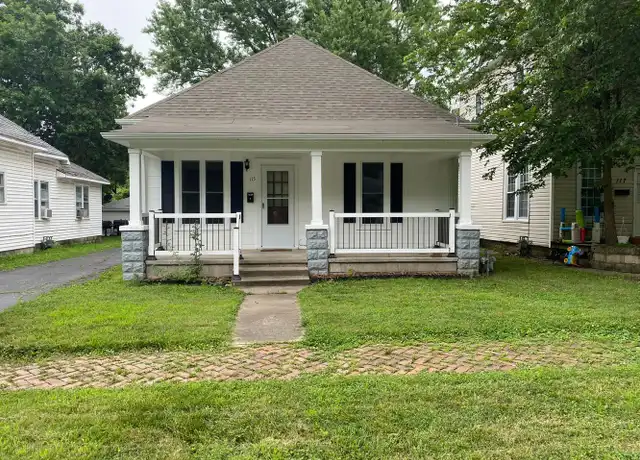 Property at 115 W Kansas St, Pittsburg, KS, 66762, 2 beds, 1 bath, [object Object]